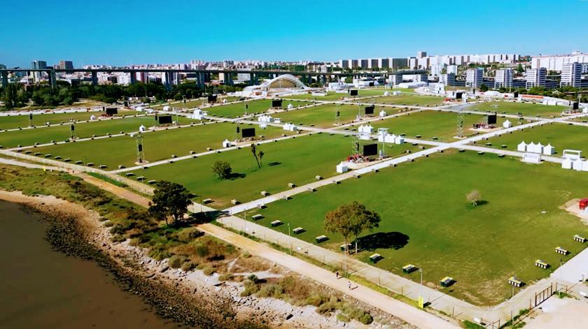 Un Appartement De Reve En Plein Coeur Du Pont Vasco De Gamma Lisboa Exteriör bild